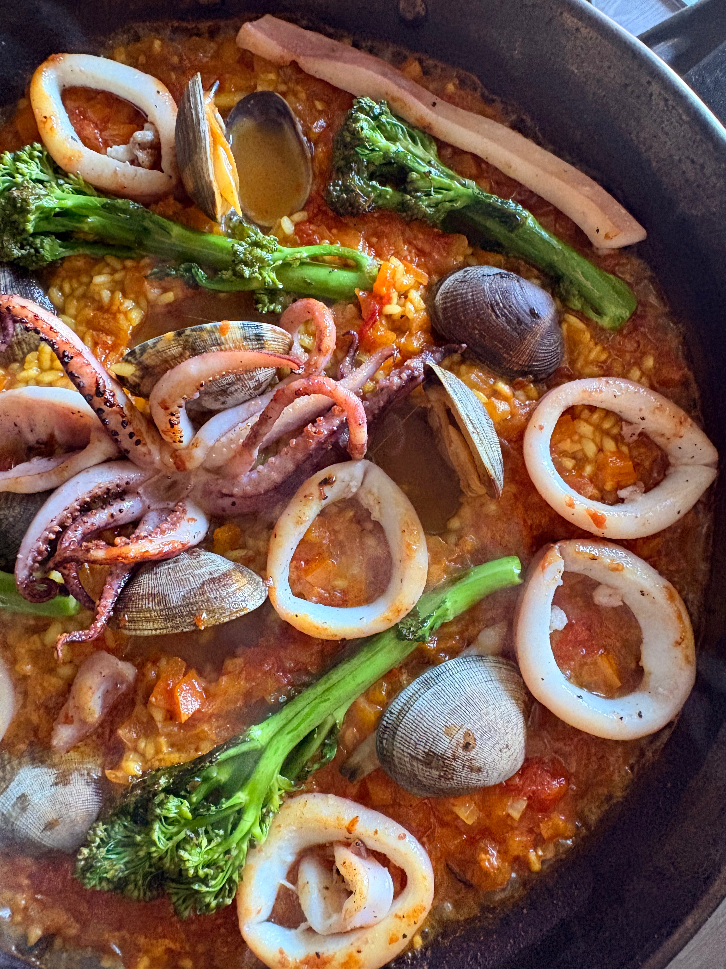 Seafood Paella (Serves 1 Person)